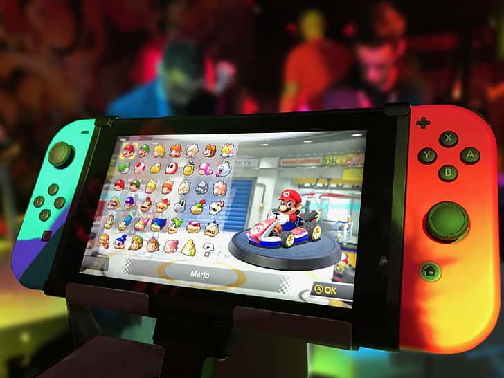 Unveiling the Power of Connectivity: Can Nintendo Switch Harness the Internet for Enhanced Gaming Experience?